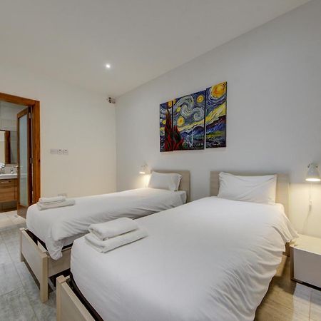 Top Floor Apt With Common Pool Close To All Amenities St. Paul's Bay Exterior photo