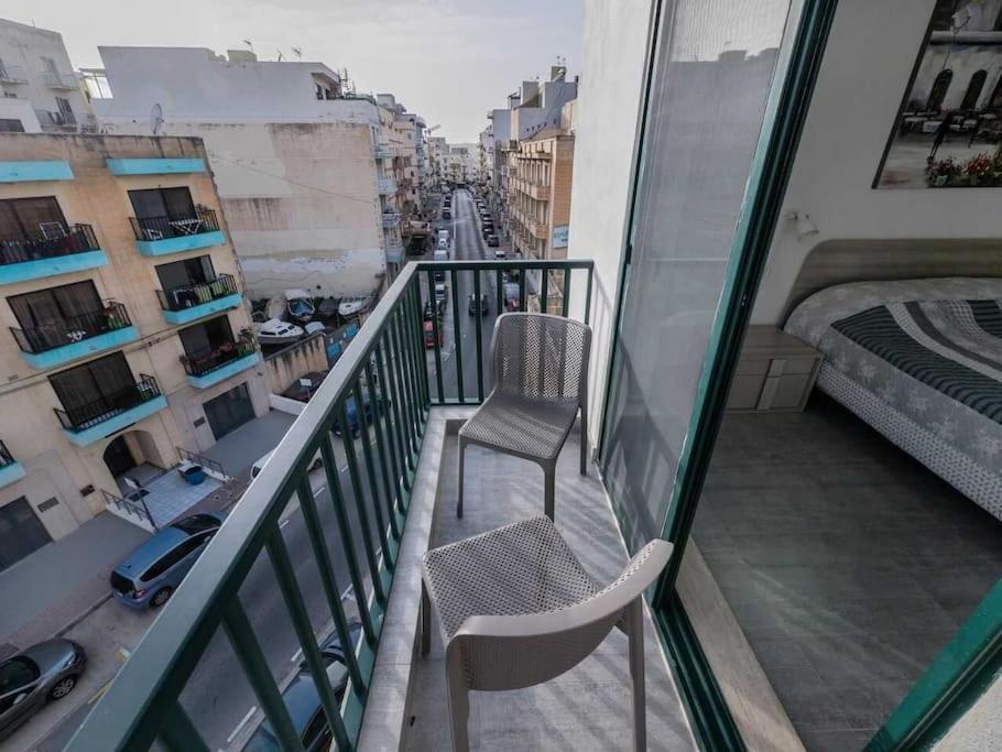 Top Floor Apt With Common Pool Close To All Amenities St. Paul's Bay Exterior photo