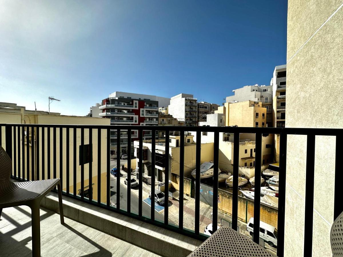Top Floor Apt With Common Pool Close To All Amenities St. Paul's Bay Exterior photo