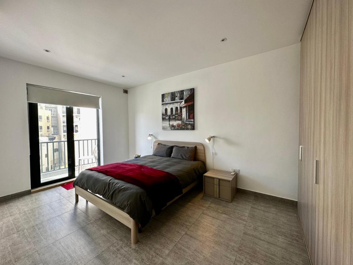 Top Floor Apt With Common Pool Close To All Amenities St. Paul's Bay Exterior photo