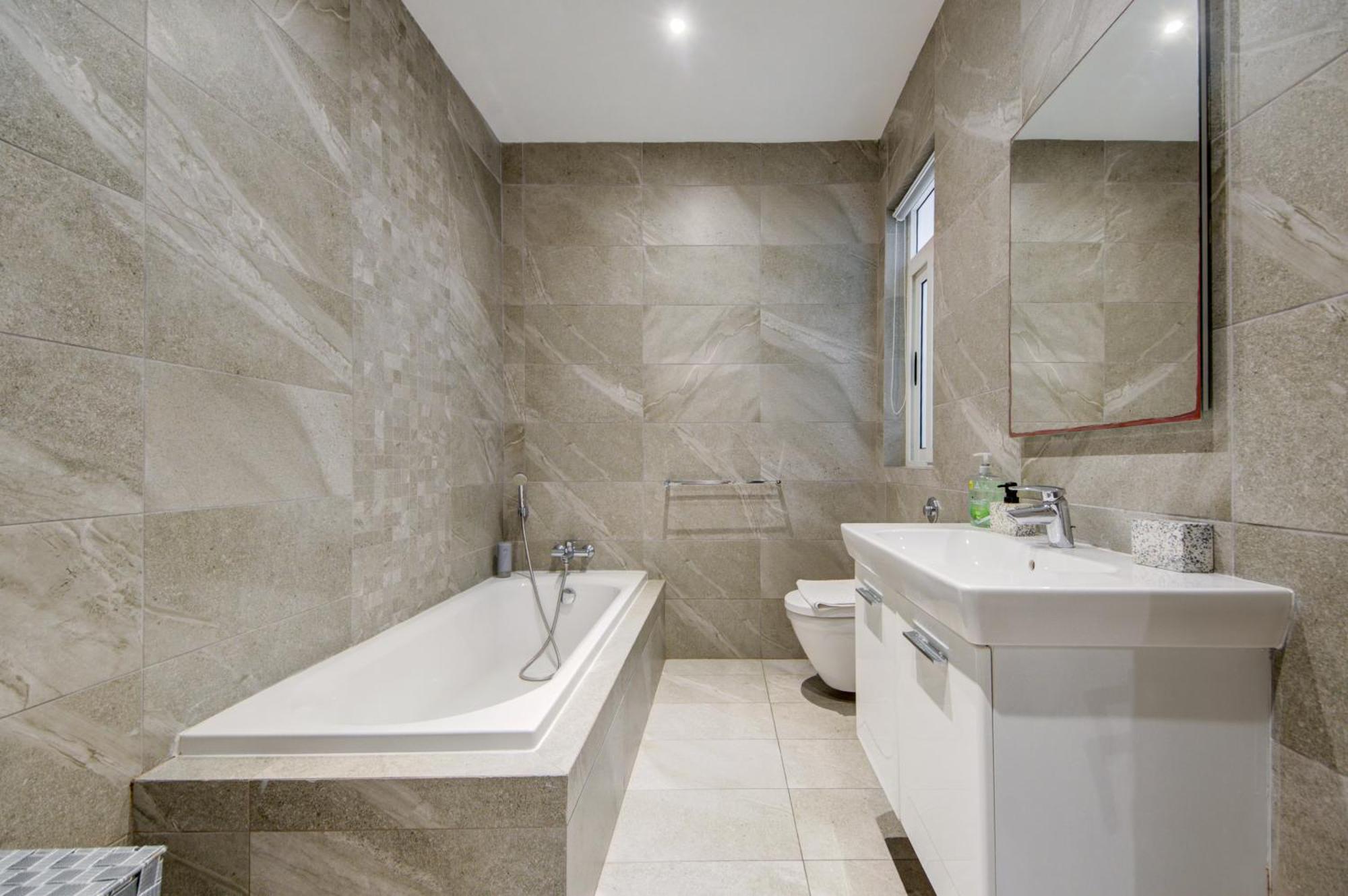 Top Floor Apt With Common Pool Close To All Amenities St. Paul's Bay Exterior photo