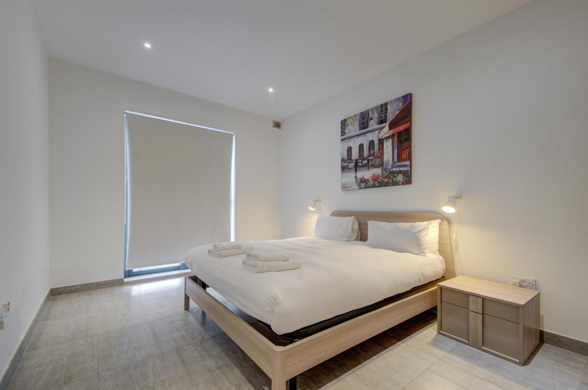 Top Floor Apt With Common Pool Close To All Amenities St. Paul's Bay Exterior photo