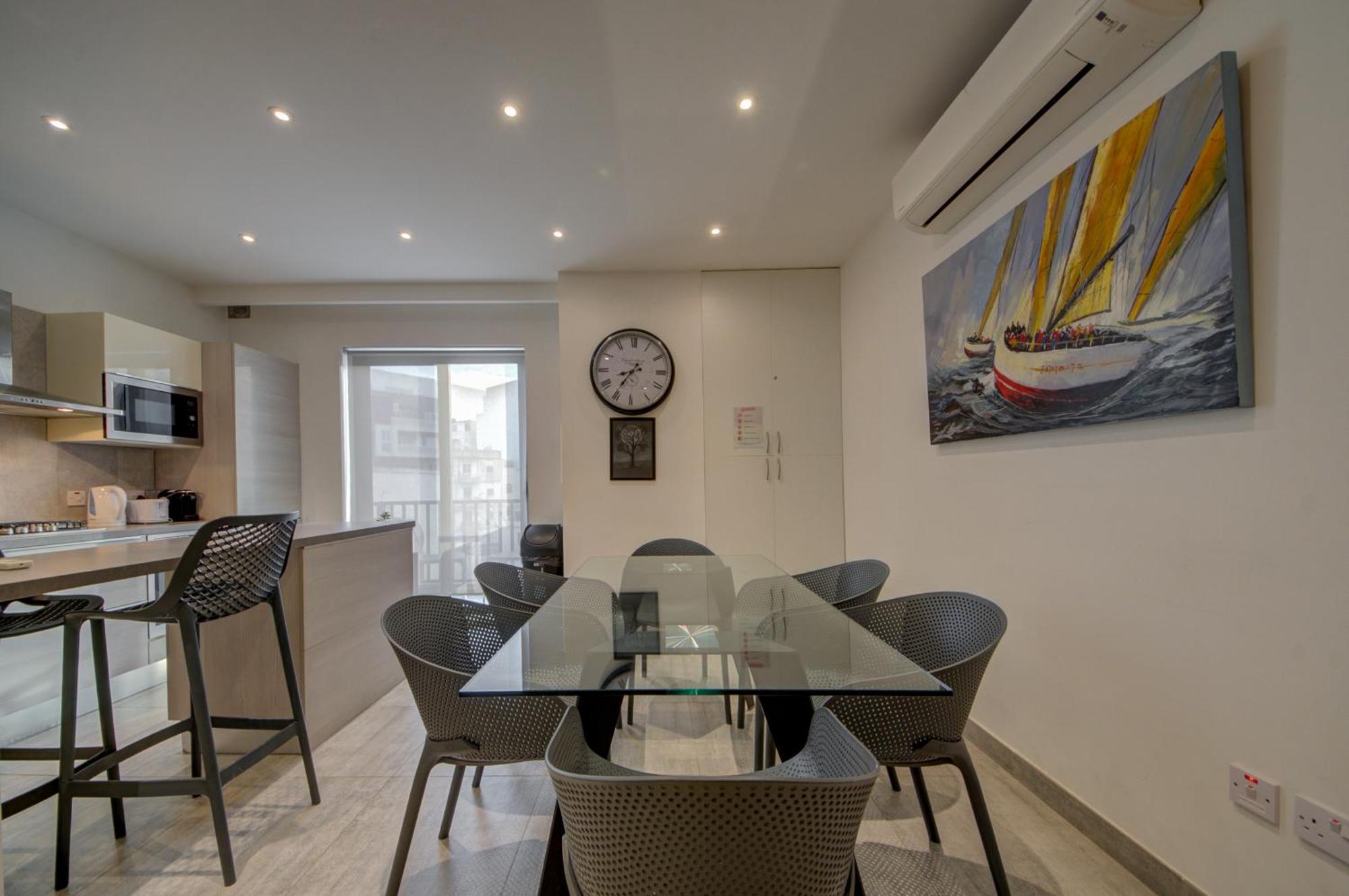 Top Floor Apt With Common Pool Close To All Amenities St. Paul's Bay Exterior photo