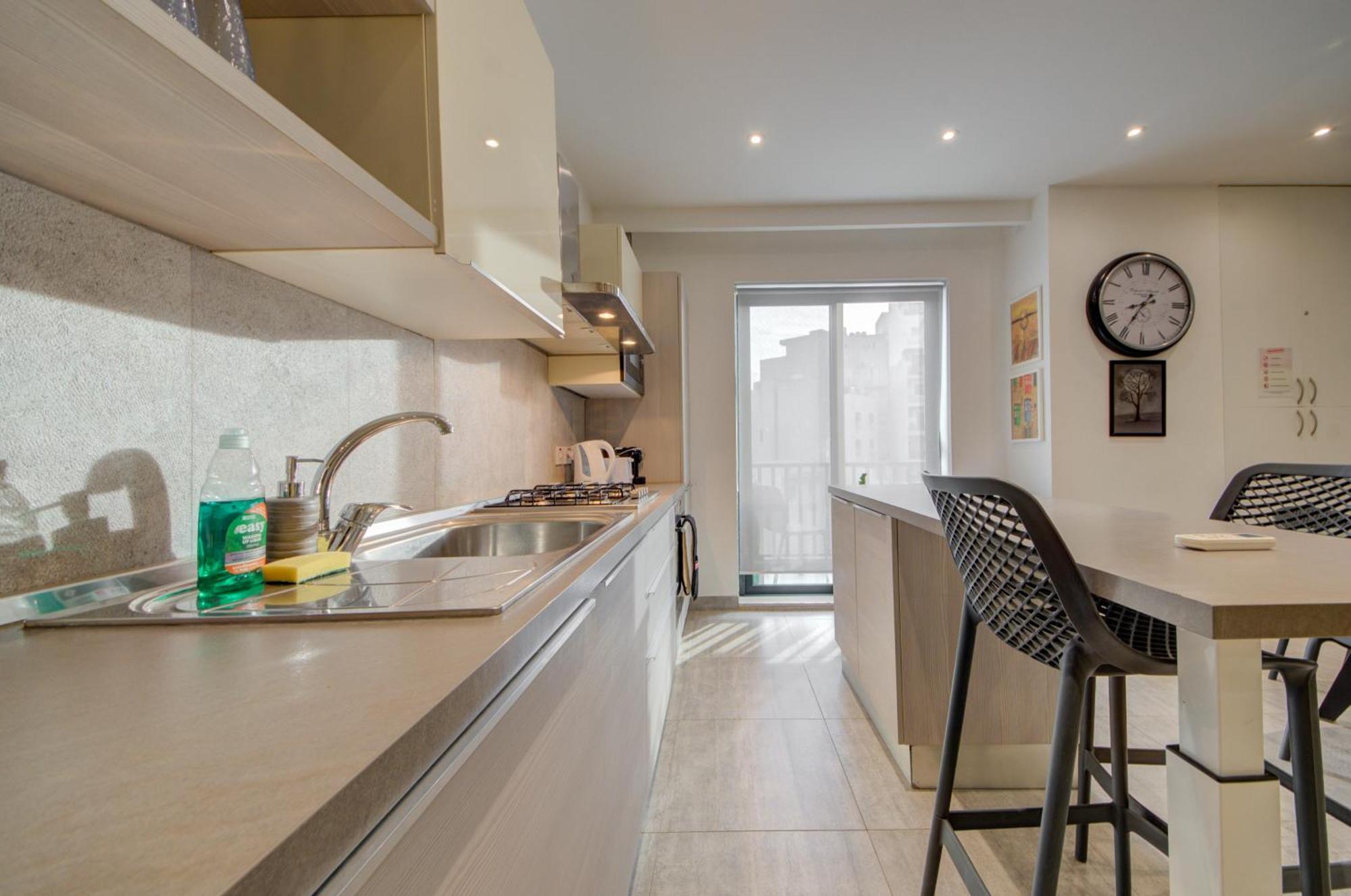 Top Floor Apt With Common Pool Close To All Amenities St. Paul's Bay Exterior photo
